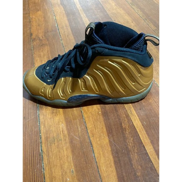 Nike Air Foamposite One Metallic Gold 2014  644791-700 YOUTH 6.5 - Picture 1 of 9